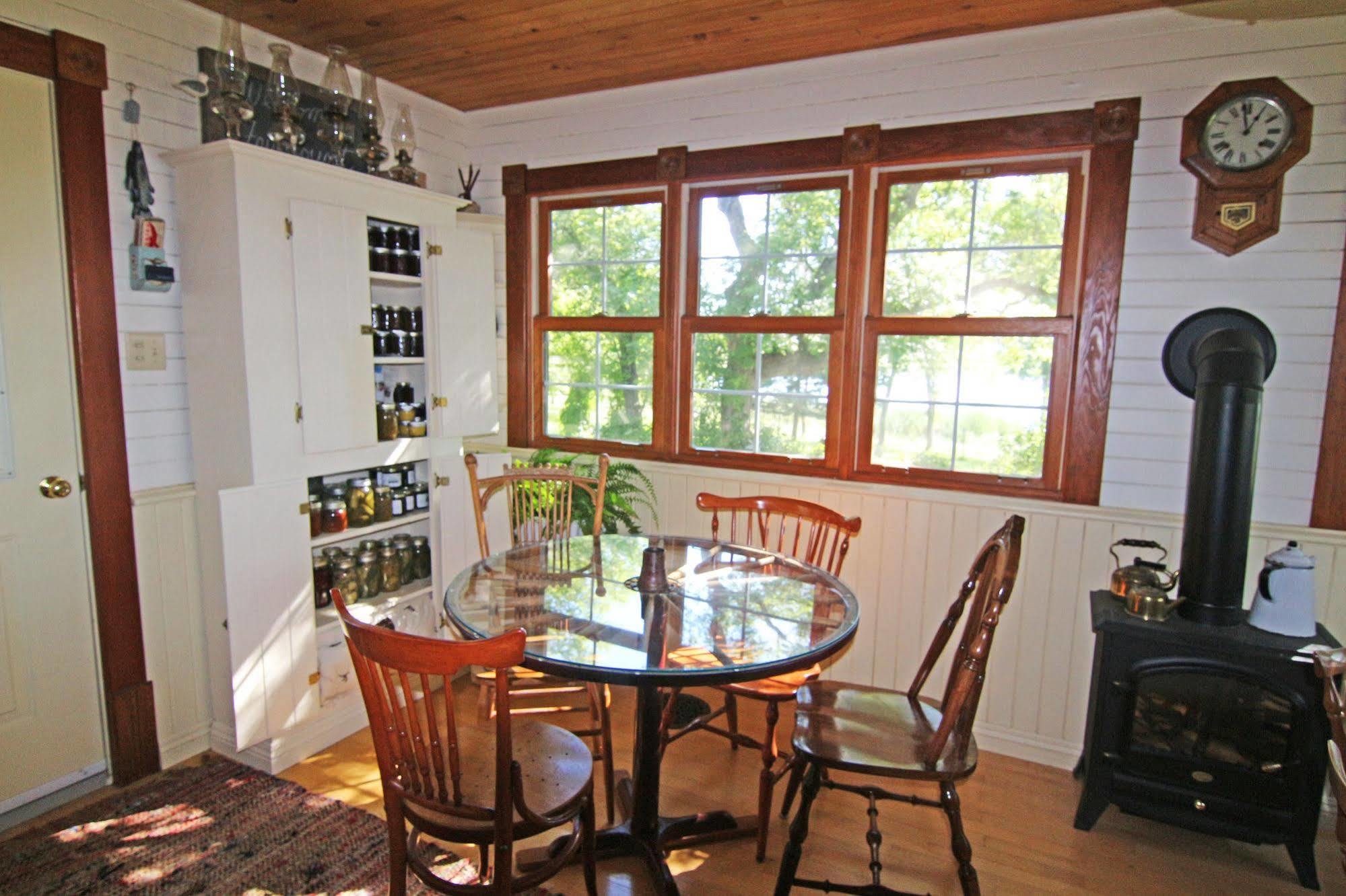 Fairmount Bed & Breakfast Basswood Esterno foto